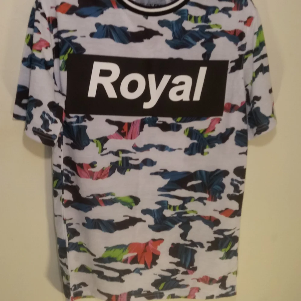 FIVE.BY.FIVE ROYAL FLORAL TEE SHIRT - Picture 2 of 6